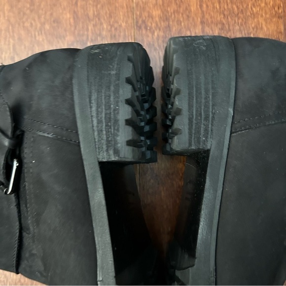 Blondo Val Waterproof Black Moto Boots with Faux Fur Lining and Buckles, Size 10 - Picture 11 of 16